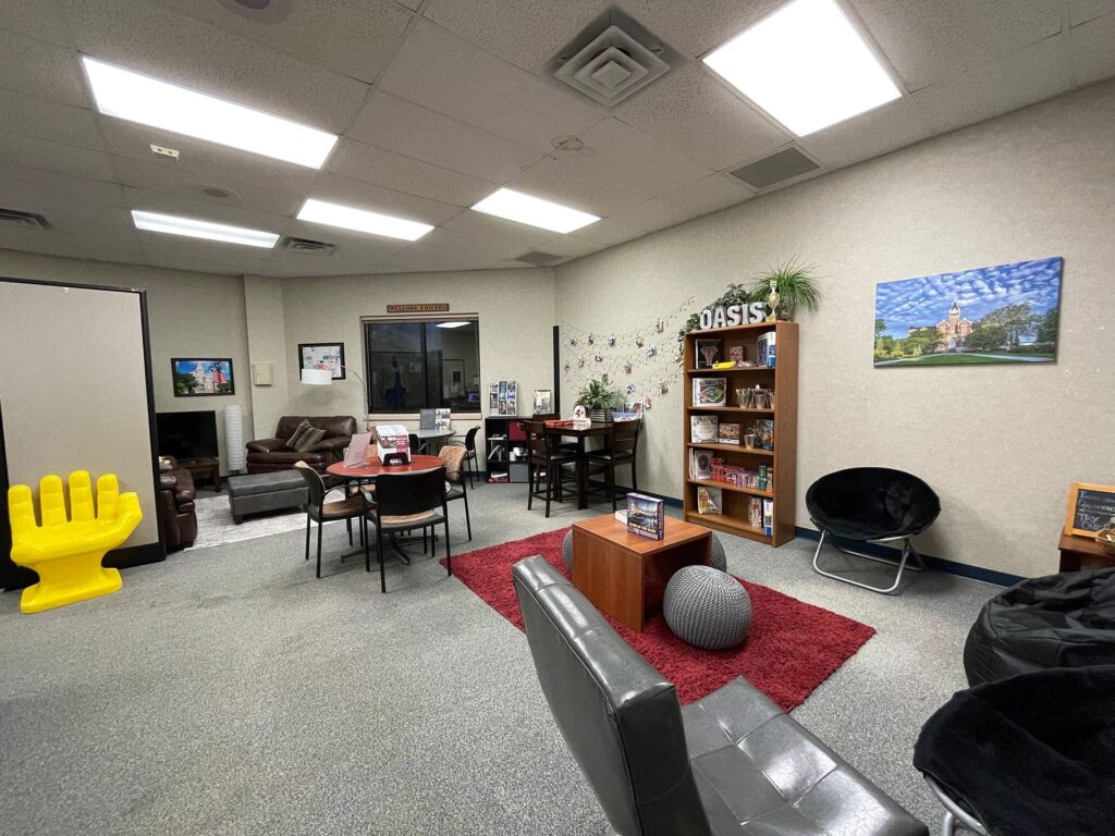 OASIS Lounge